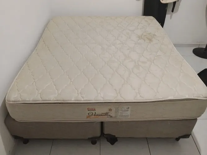 Vendo cama box super king
