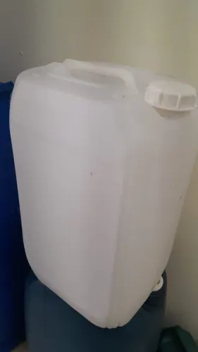 Galão branco 20l usado liquidando tudo só hoje
