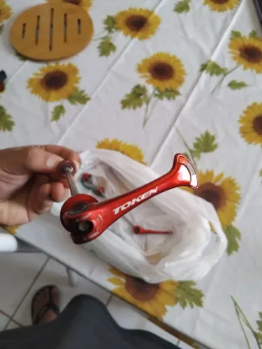 Blocagem Token Shark Tail Vermelha
