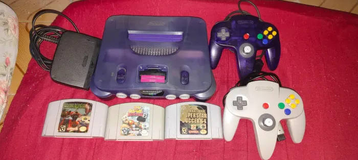 Nintendo 64 uva completo.