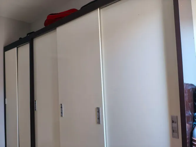 Guarda roupa de 3 portas