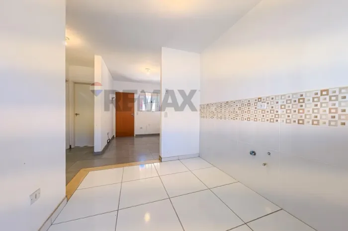 Apartamento, à venda, 2 quartos, 1 suíte, 1 vaga, próximo ao Centro.