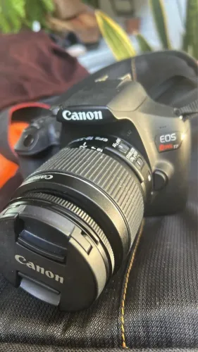 Canon EOS Rebel T7 + 2 Lentes Canon