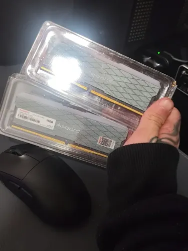 Memória Ram 32gb (2x16gb) Asgard Loki Ddr4 3200mhz Rgb