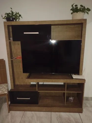 Vendo rack pra tv até 50 polegadas