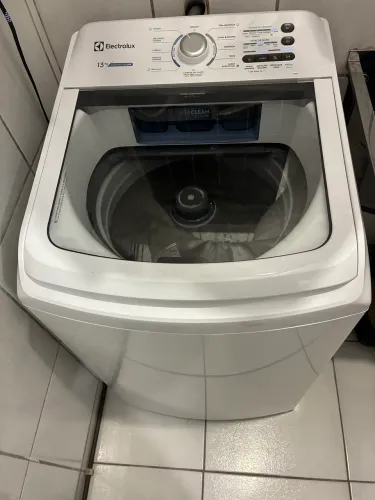 Máquina de Lavar Electrolux essential care 13kg