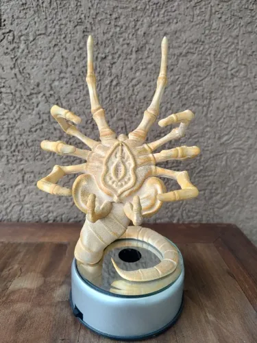 Suporte para celular Face hug (Alien)