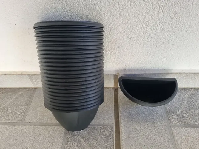 Cachepô de  plástico 