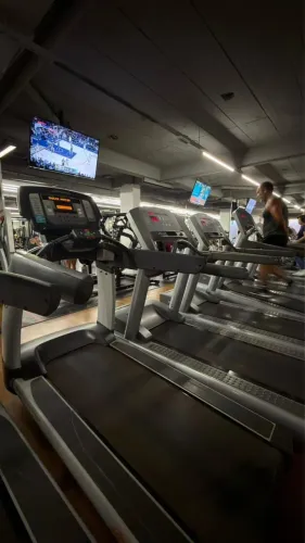 Esteira Life fitness 95T 