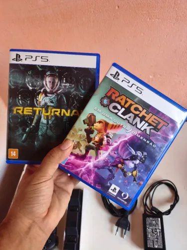 Jogos Ps5 (Returnal e Ratchet Clank)