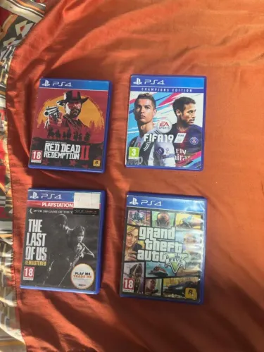 PlayStation 4 pro em excelente estado