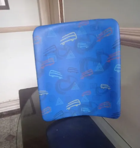 ENCOSTO PARA CADEIRA DE ÔNIBUS