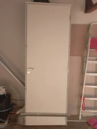 Vendo 02 Portas para Drywall usadas