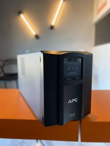 Nobeak APC Smart-UPS C1500 SMC1500