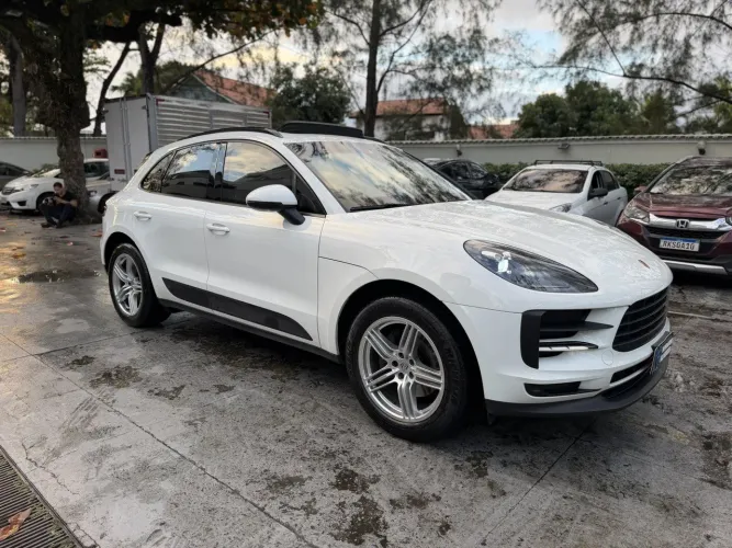 Porsche Macan 2.0 Turbo 237/252cv 2021