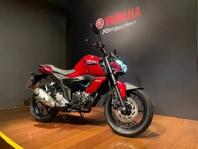 Repasso Consórcio Yamaha FZ15 abs - 11 parcelas pagas sem juros.