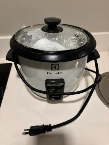 Panela Elétrica de Arroz e Legumes | Electrolux - Rita Lobo