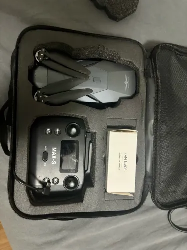 Drone KF101 Max + 2 Baterias + Case - bom estado
