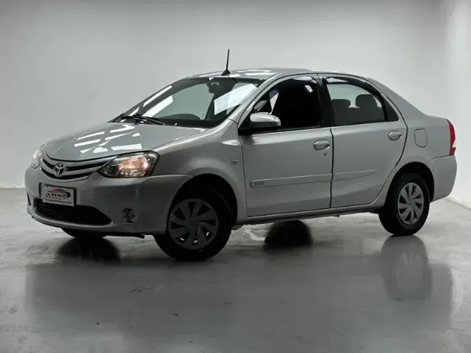 Toyota Etios XS Sedan 1.5 Flex 16V 4P Mec. 2017