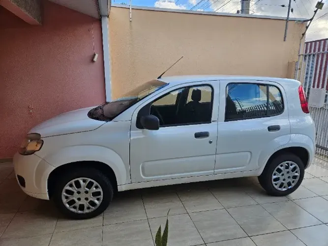 Fiat Uno Vivace/rua 1.0 EVO Fire Flex 8V 5P 2014