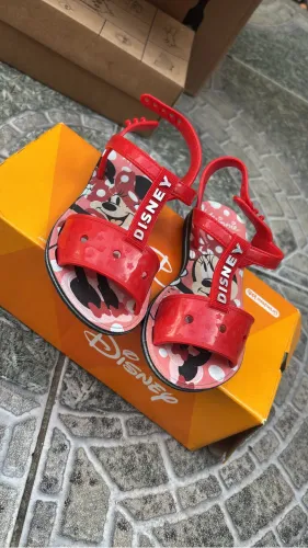 Sapatos infantil