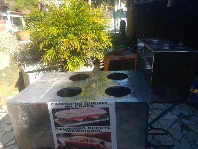Carroça para feijoada caldinho etc