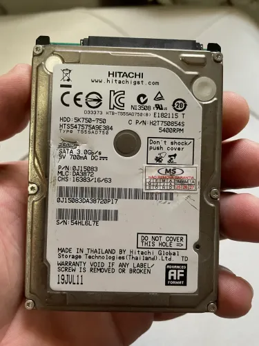 HD 750GB HITACHI (Leia a descrição do anúncio)
