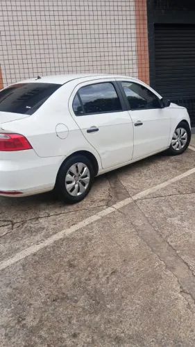 Volkswagen Voyage 1.0/1.0 City MI Total Flex 8V 4P 2013