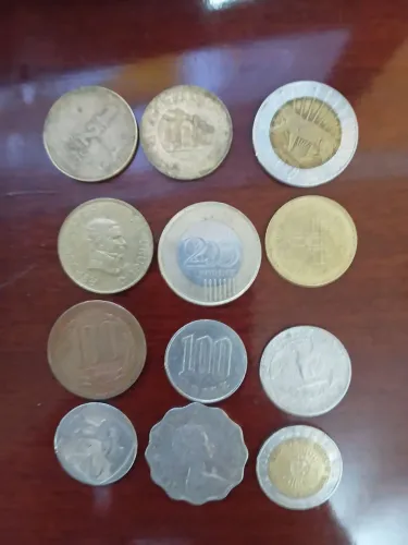 Coleção de moedas antigas 