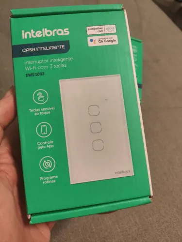 Interruptor inteligente wi-fi com 3 teclas Intelbras NOVO LACRADO (VALOR UNITÁRIO TENHO 3)