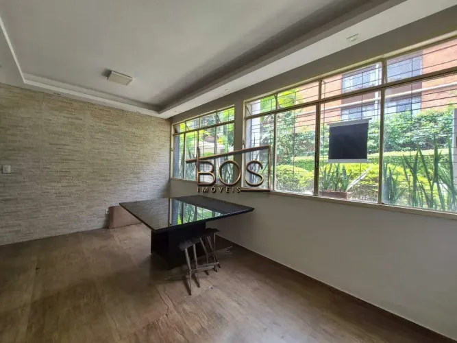 Apartamento Térreo - 3 Quartos - 1 Vaga - Jardim - Bairro: Santa Lúcia