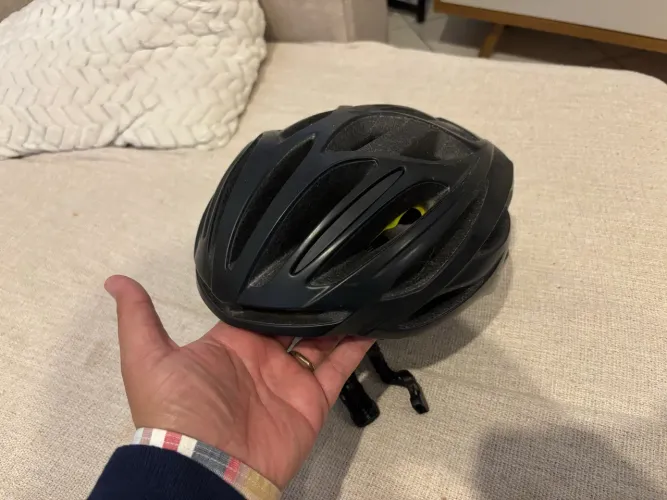 Capacete Specialized