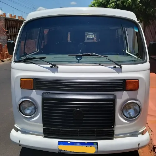 Volkswagen Kombi Standard 1.4 MI Total Flex 8V 2013