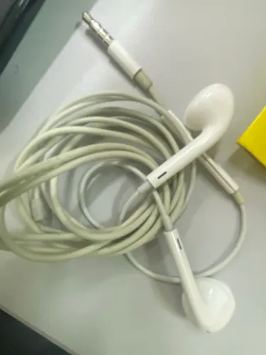 Fone de ouvido para retirada de peças