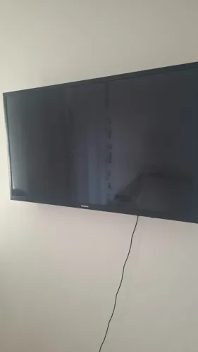 TV Samsung 32" Smart TV
