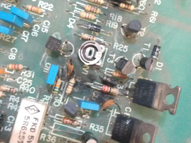 Manutenção Eletrônica em Placas ( Áudio, vídeo, eletroeletrônicos, informática )