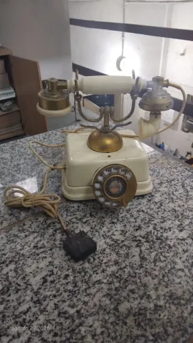 Telefone antigo de disco
