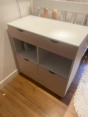 Cômoda de bebê 