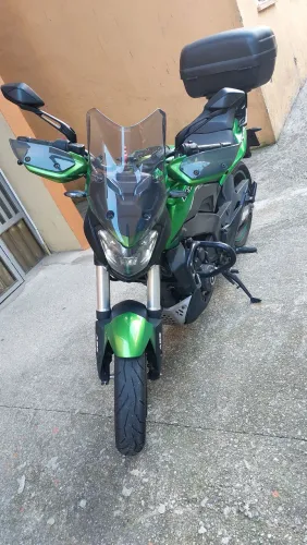 Bajaj dominar 400