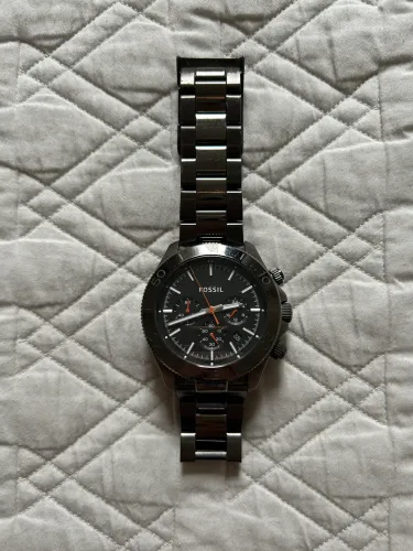 Fossil Retro Traveler Chronograph (modelo CH2863)