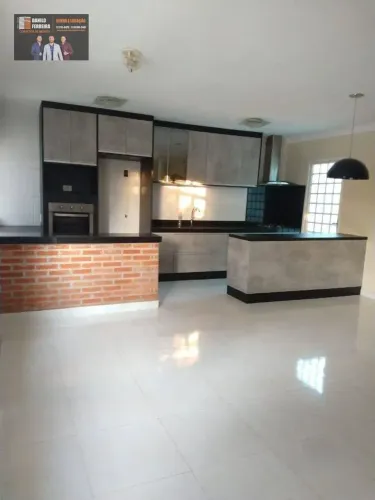 Casa com 3 dormitórios à venda, 140 m² por R$ 659.900,00 - Condomínio Villagio D Itália -