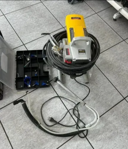 Airless 1,2HP MPA 120 220V VONDER  USADA 2x NOVINHA 