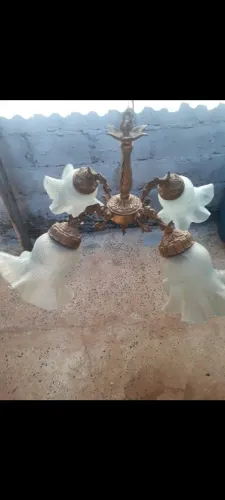 Lustre antigo de bronze