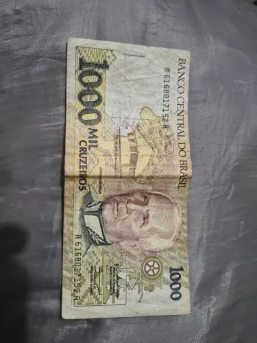 Notas de dinheiro  antiga 
