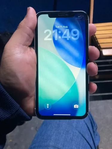 Vendo iPhone 11 sabor 17 pro