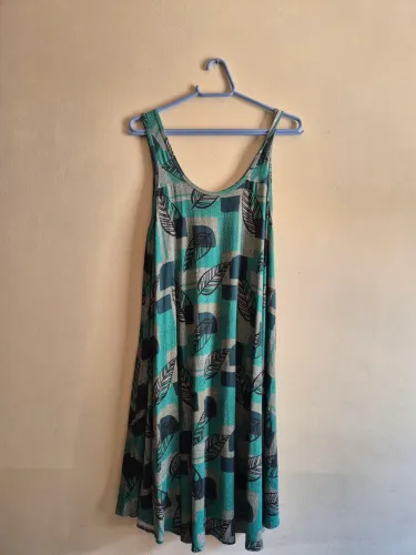 Lindo vestido Tamanho GG Veste G