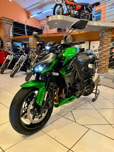 Kawasaki Z1000