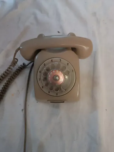 Telefone antigo de disco