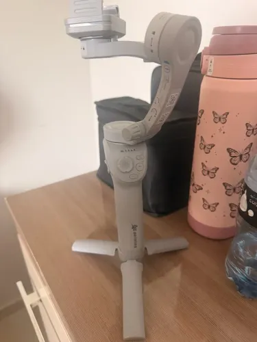 gimbal com tripé