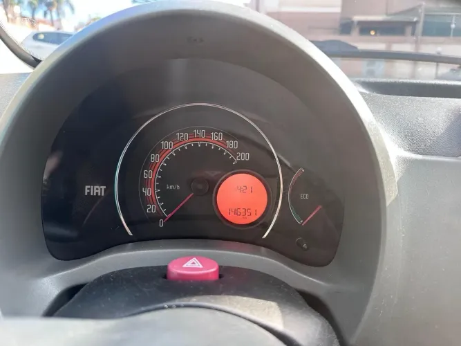 Fiat Uno Vivace/rua 1.0 EVO Fire Flex 8V 5P 2015